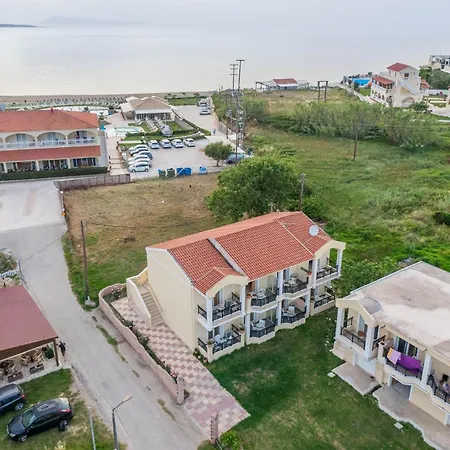 Kosmos St1 In Agios Stefanos 4*