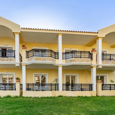 Aparthotel Kosmos St1 In Agios Stefanos 4*