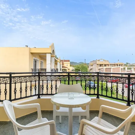 Kosmos St1 In Agios Stefanos 4*