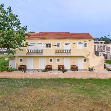 Lägenhetshotell Kosmos St1 In Agios Stefanos 4*