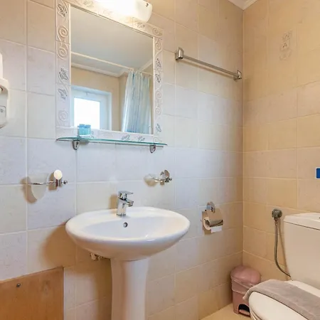 Kosmos St1 In Agios Stefanos Aparthotel 4*