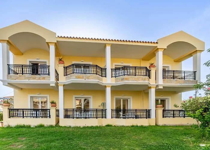 Kosmos St1 In Agios Stefanos 4*